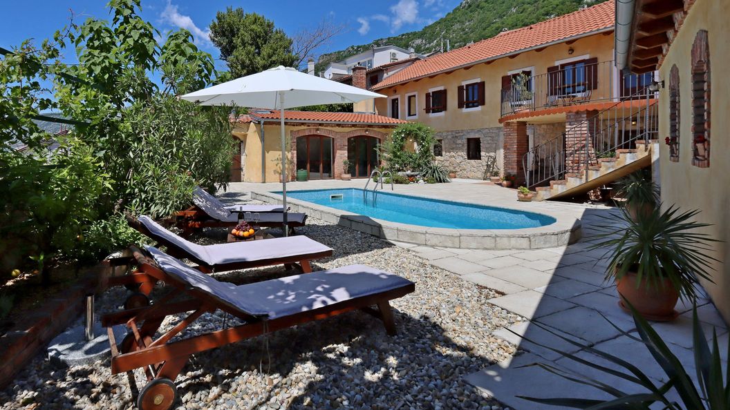 Ház Családok Részére Medencével Grizane, Crikvenica - 24302 Grižane (1)