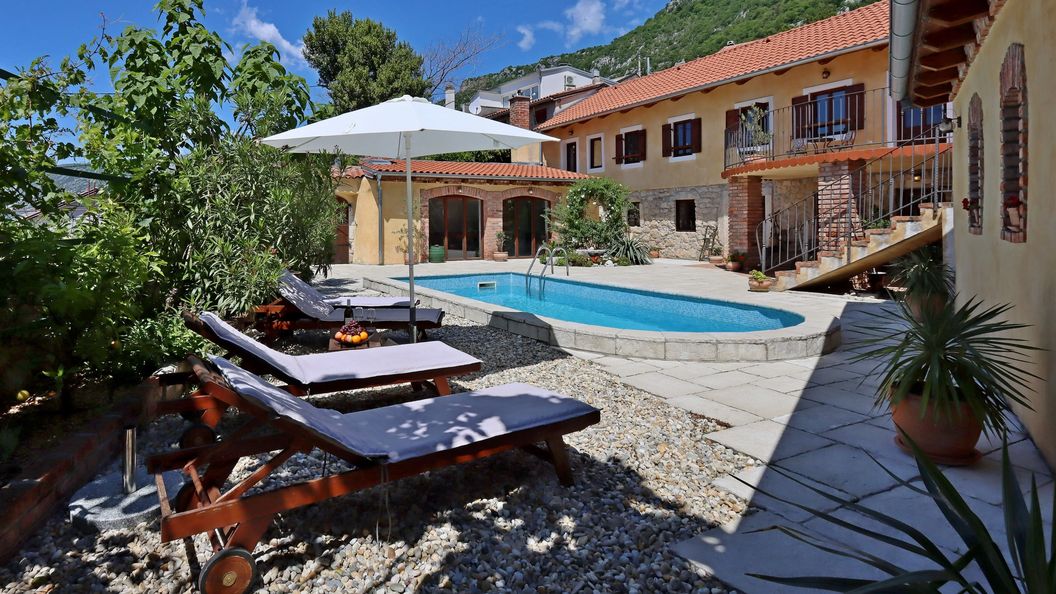 Ház Családok Részére Medencével Grizane, Crikvenica - 24302 Grižane (1)