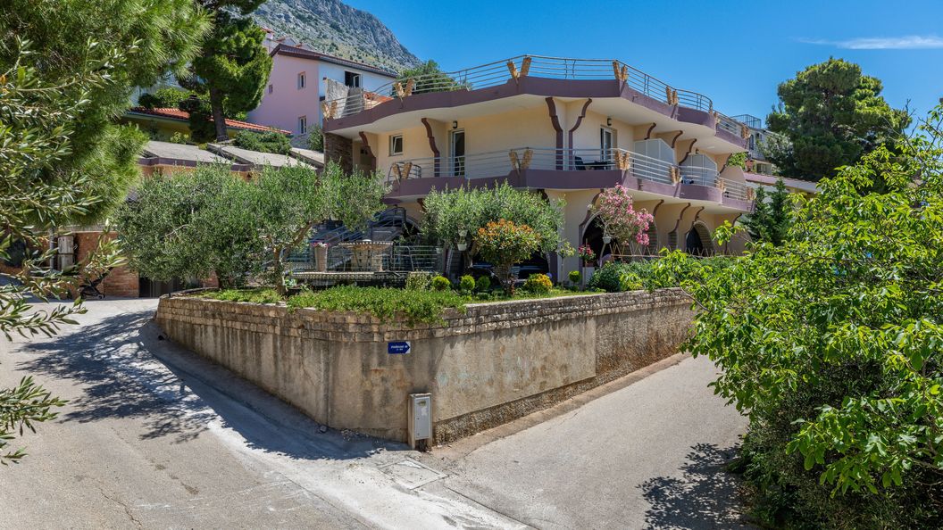 Apartmanok A Tenger Mellett Lokva Rogoznica, Omis - 24321 Lokva Rogoznica (1)