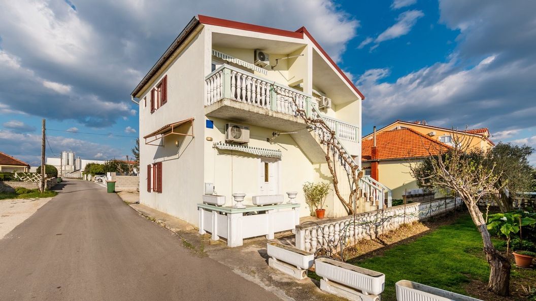 Apartmanok Parkolóhellyel Vrsi - Mulo, Zadar - 24353 Vrsi - Mulo (1)