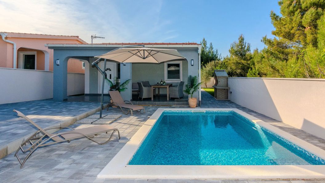 Ház Családok Részére Medencével Vir - Lozice - 24524 (1)