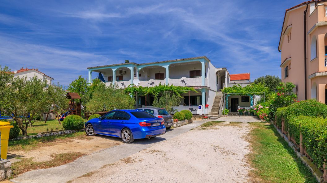 Apartment M&M Lopar (1)