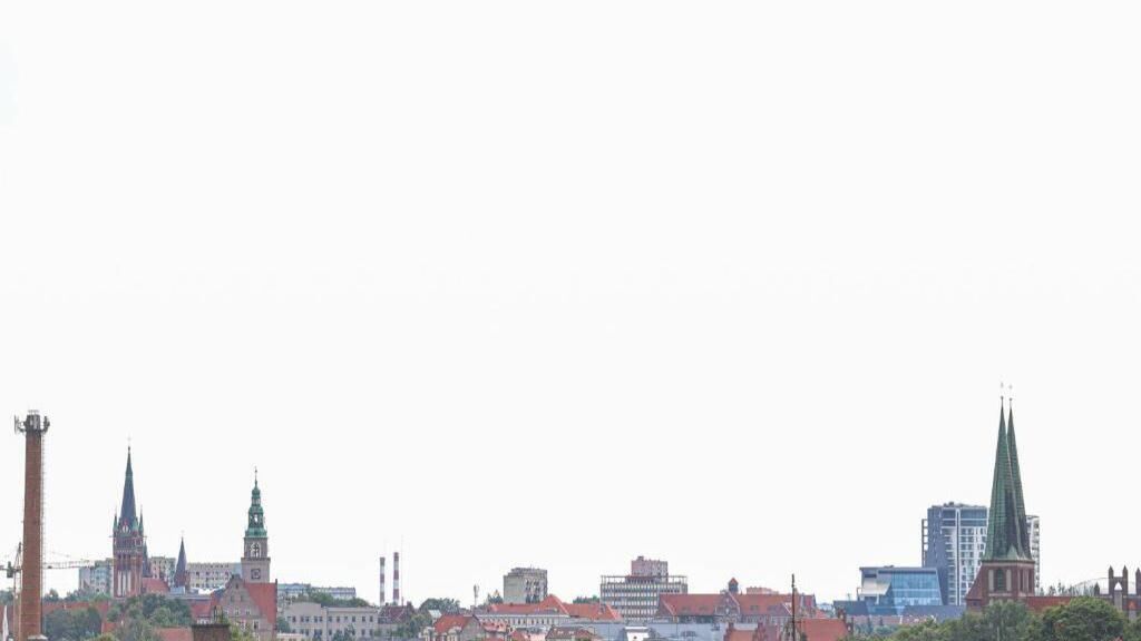 Apartament Zero zgiełku, blisko plaży i Starówki - z widokiem na panoramę miasta Olsztyn (1)