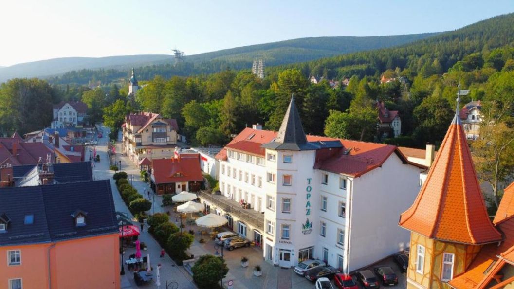 Dobrzyński Resort - Dom Wczasowy Topaz Świeradów-Zdrój (1)