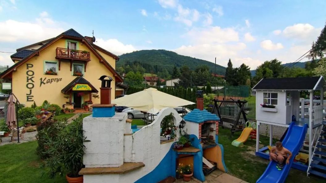 Pokoje Gościnne Kaprys Brenna (1)