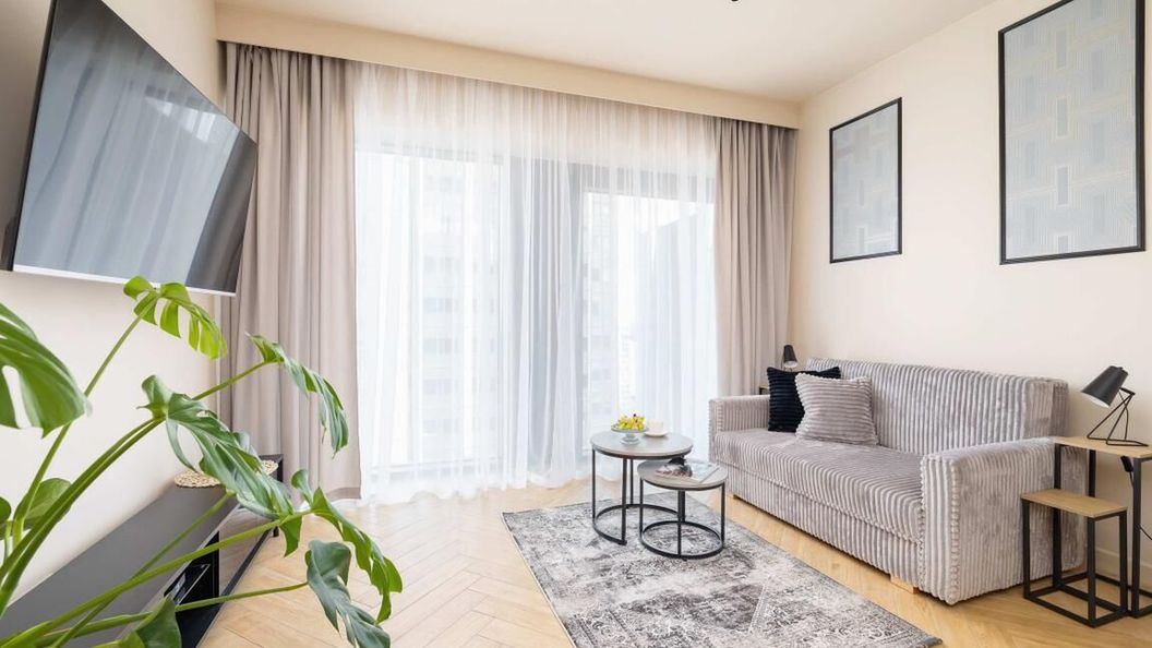 Kremowe studio | A/C | Parking | Centrum Katowic (1)