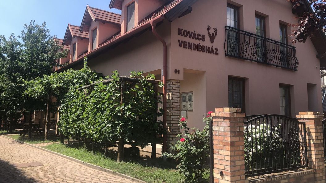 Kovács Vendégház Bakonyszombathely (1)