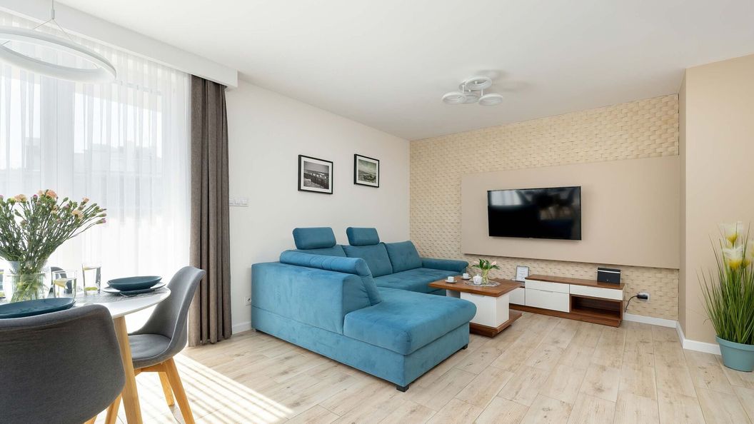 Morska 12 | Wygodny Apartament | Parking Rewal (1)