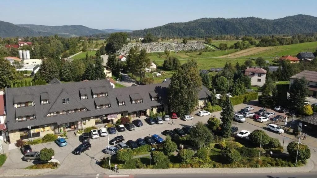 Hotel Vesta Centrum Konferencyjno Wypoczynkowe Jeleśnia (1)