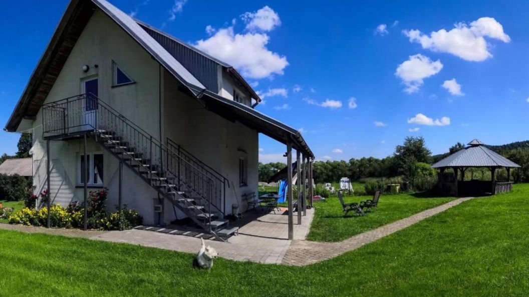 Dom całoroczny - Noclegi Pod Ostrym Działem Ustrzyki Dolne (1)