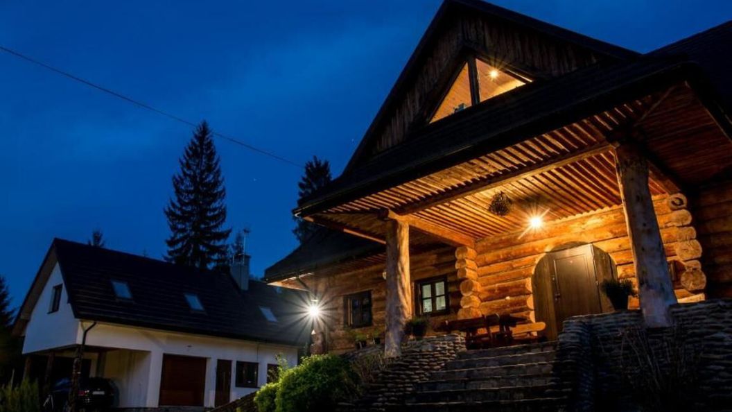 Chata z bali Bukowina (1)