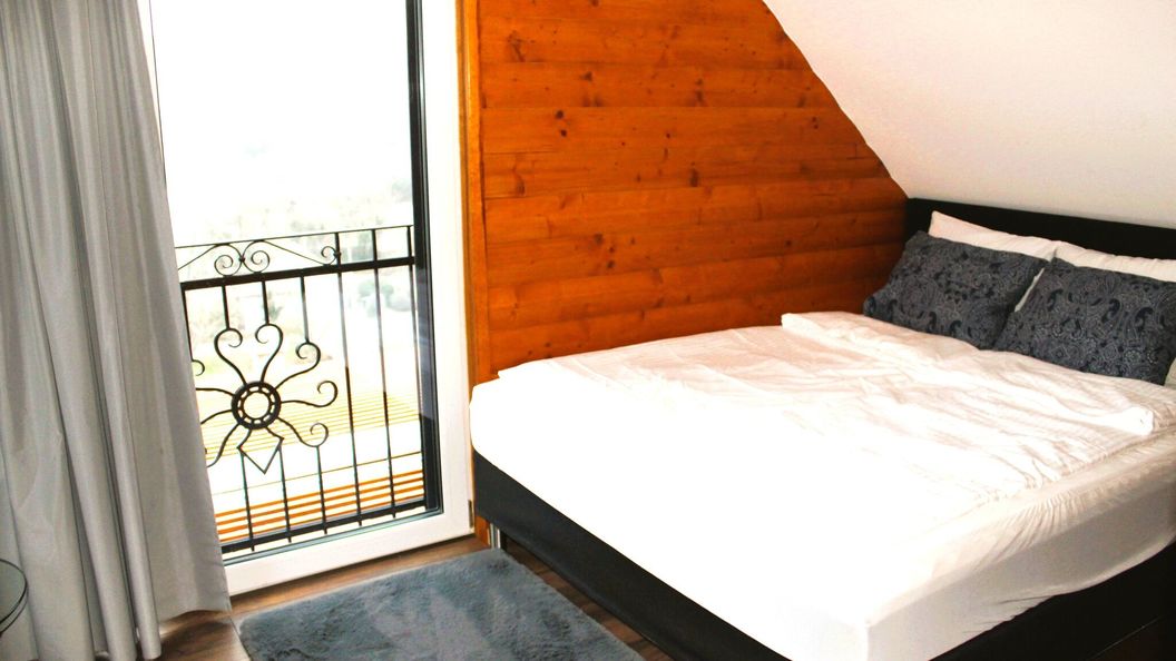 H25 Vendégház Sóskút (1)