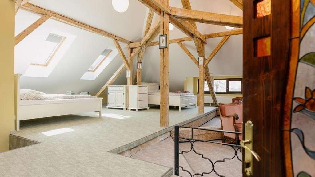 Attic Studio Timișoara (1)