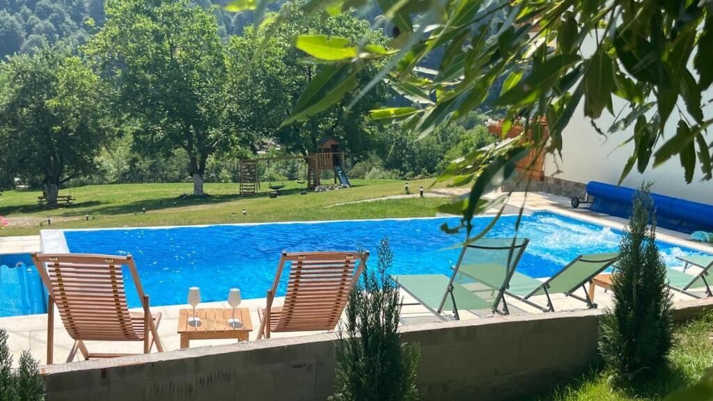 Cabana Friends & Family Moieciu de Jos (1)