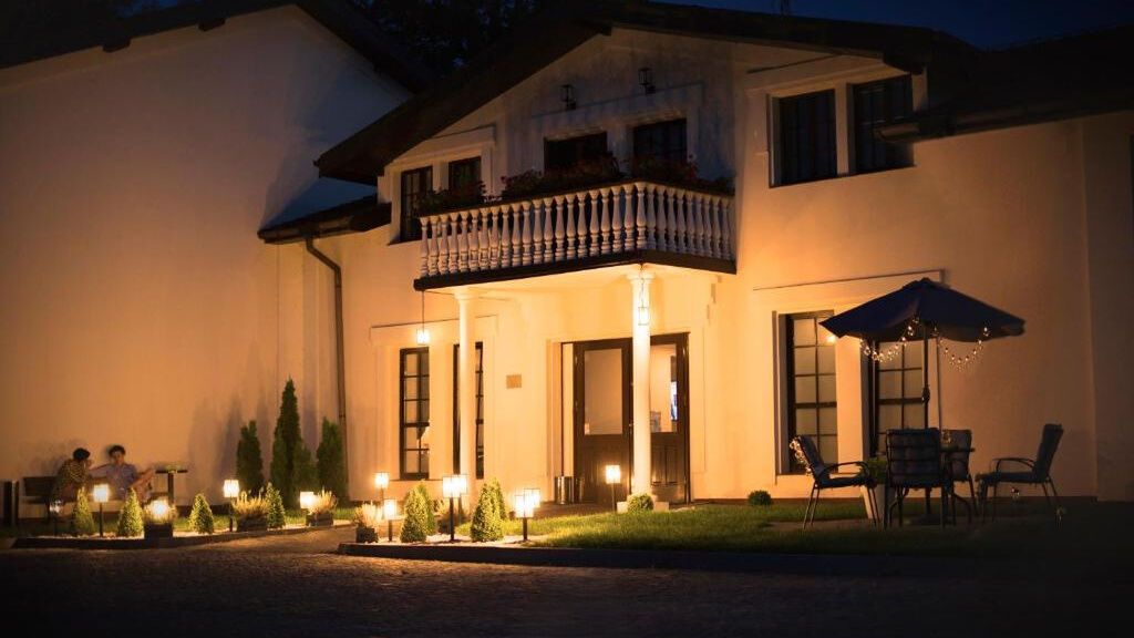 Szafirowy Dwór Hotel & Restauracja Gliwice (1)