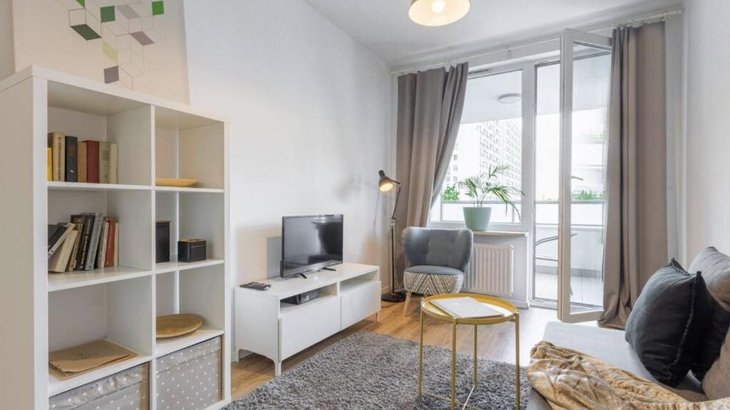 Golden Apartments Warsaw – Stylish & Sunny | Pereca Residence 72 (1)