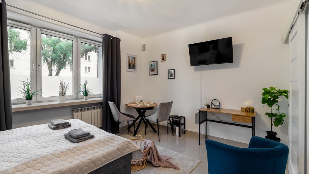 Golden Apartments Warsaw-Cozy Studio-Old Town&Orla (1)