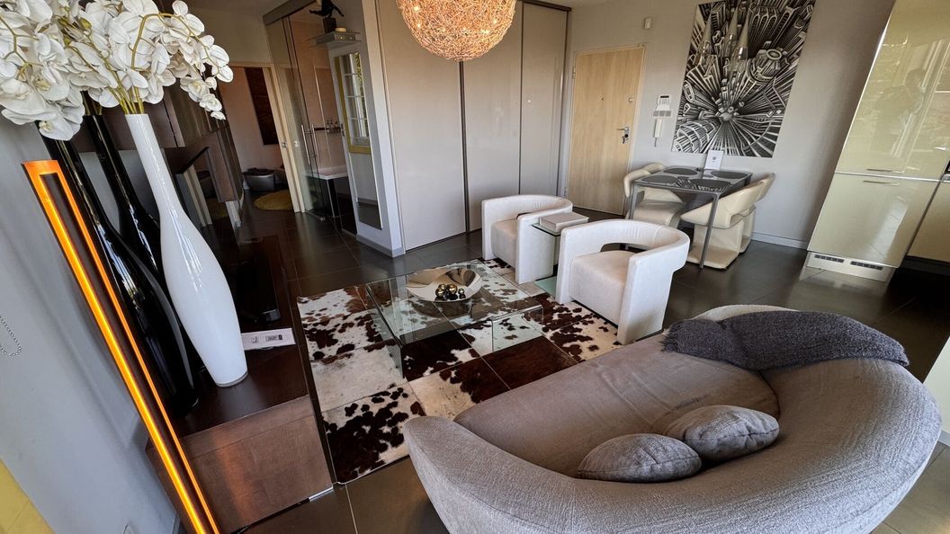 Hilltop Views Design Suite Budapest (1)