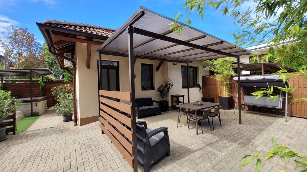 Relev2 Privát Jakuzzis Apartman Siófok (1)