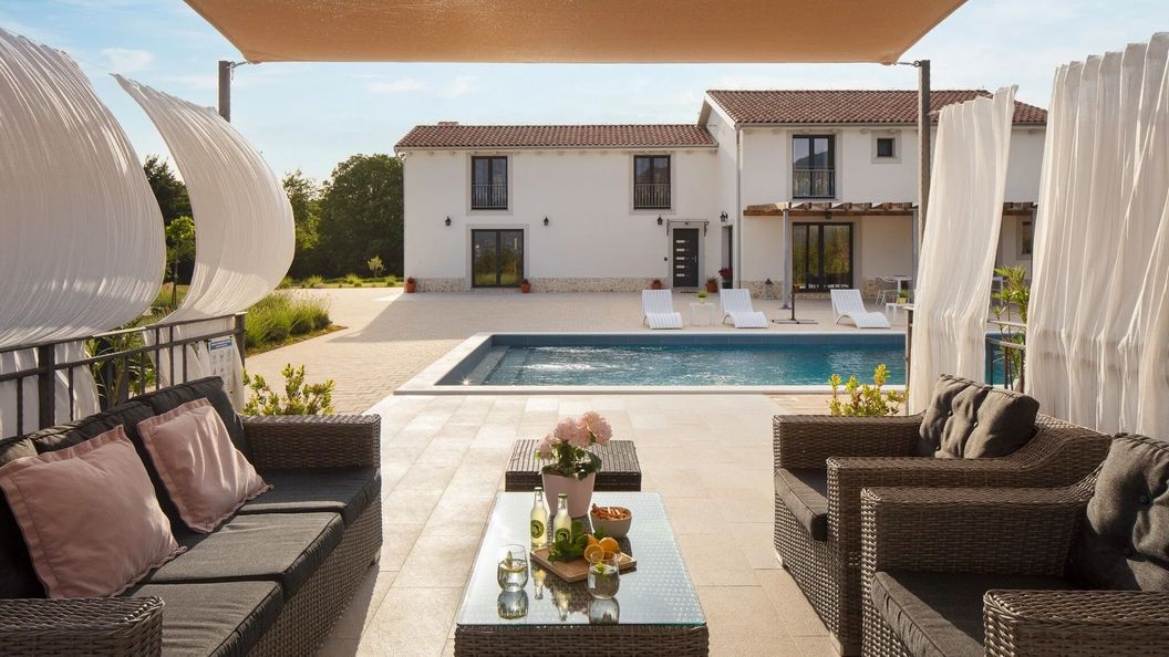 Villa Roti Kostrčani (1)