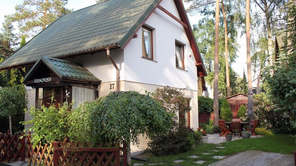 Dom Wakacyjny Żubr 17 Łukęcin (1)