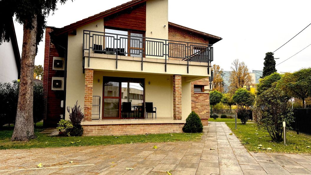 Hídfő Apartman Gyula (1)