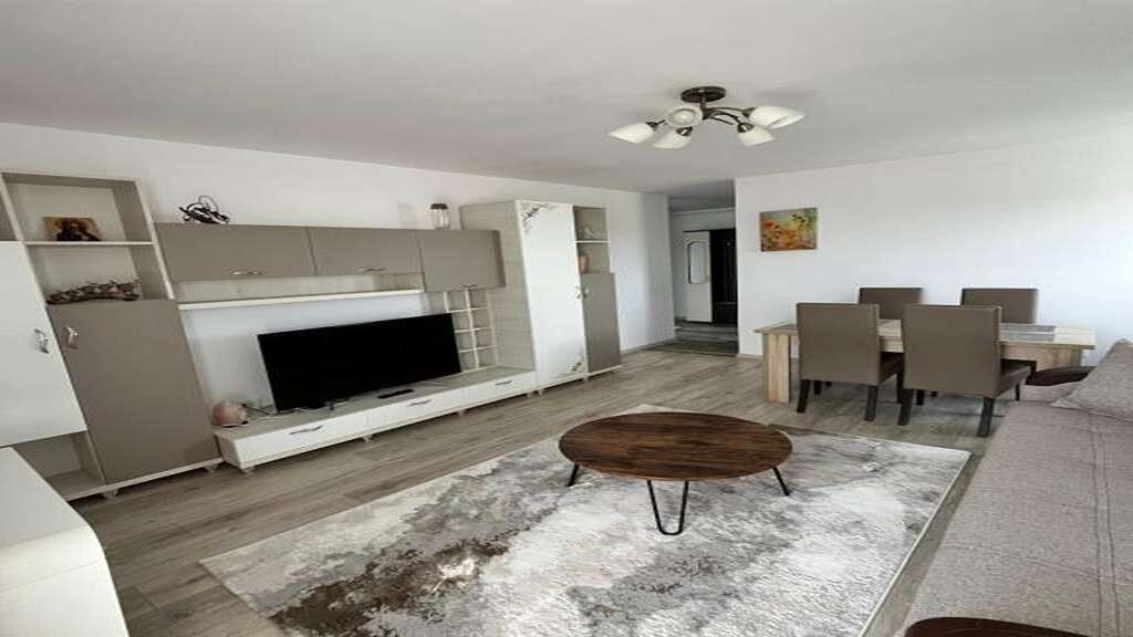 Apartament Roland Braşov (1)