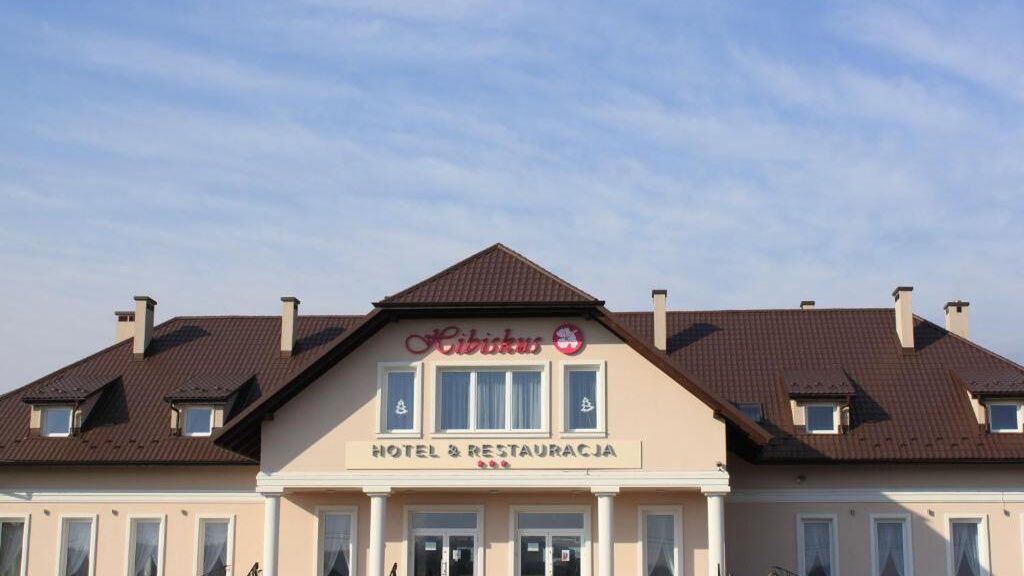 Hotel Hibiskus Boguchwała (1)