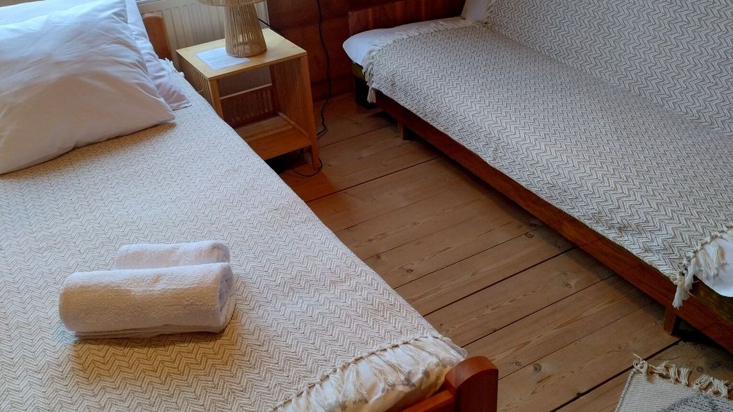 Halne Izby - Pokoje Gościnne Ząb (1)