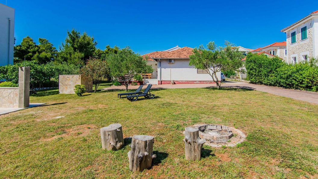 House Kurta Privlaka (1)