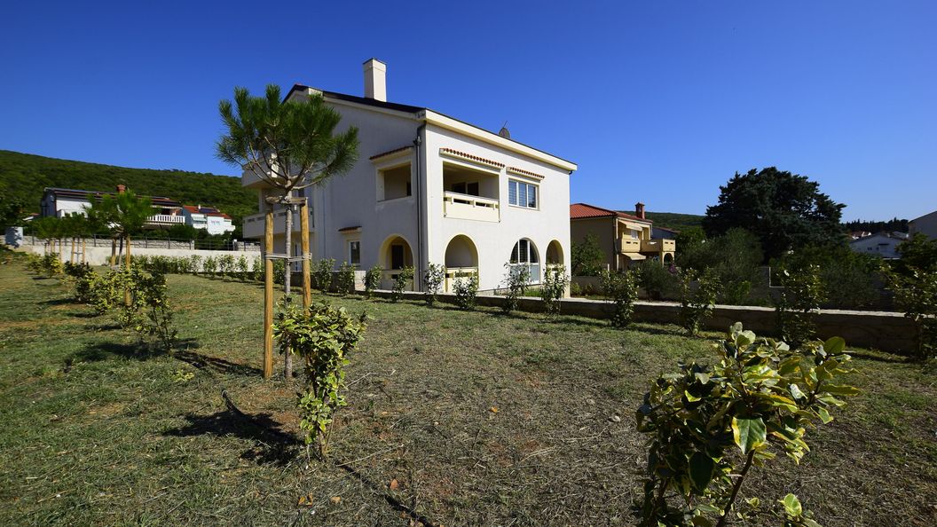 Apartments Lili Punat (1)