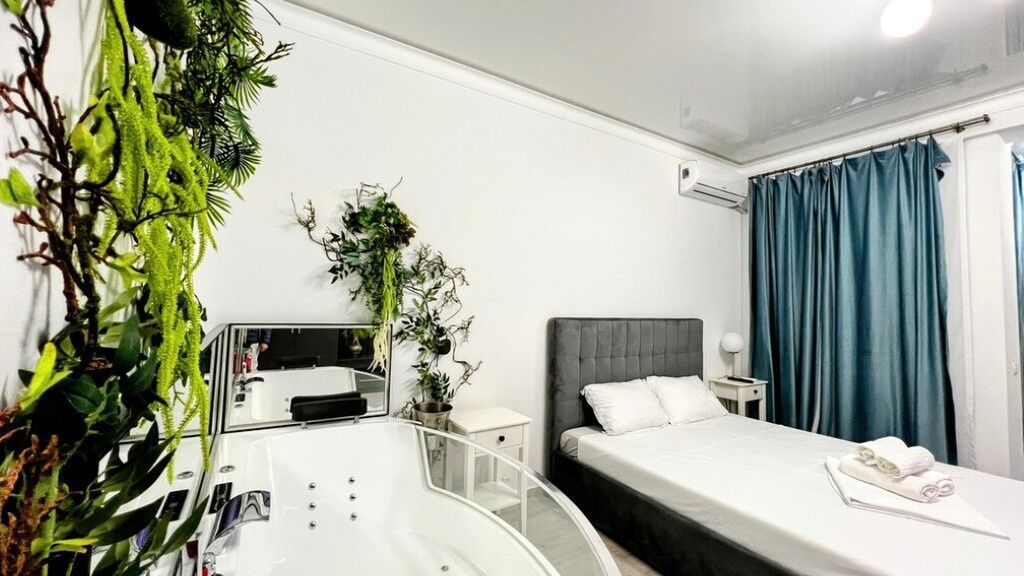 Resort Studio Jacuzzi Năvodari (1)