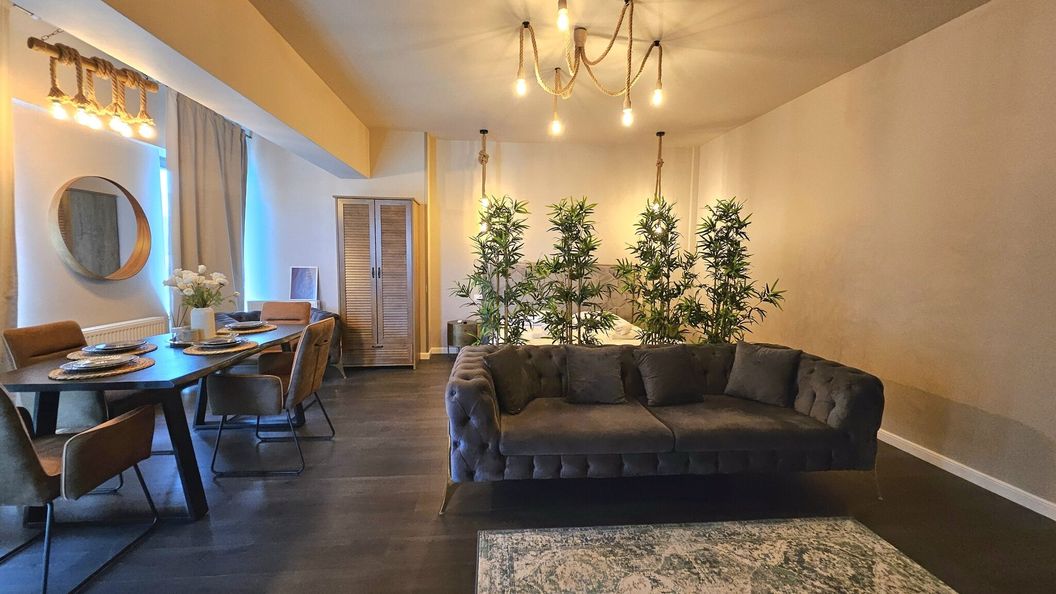 Studio Ultra Luxury Oasis Tomis Villa Năvodari (1)