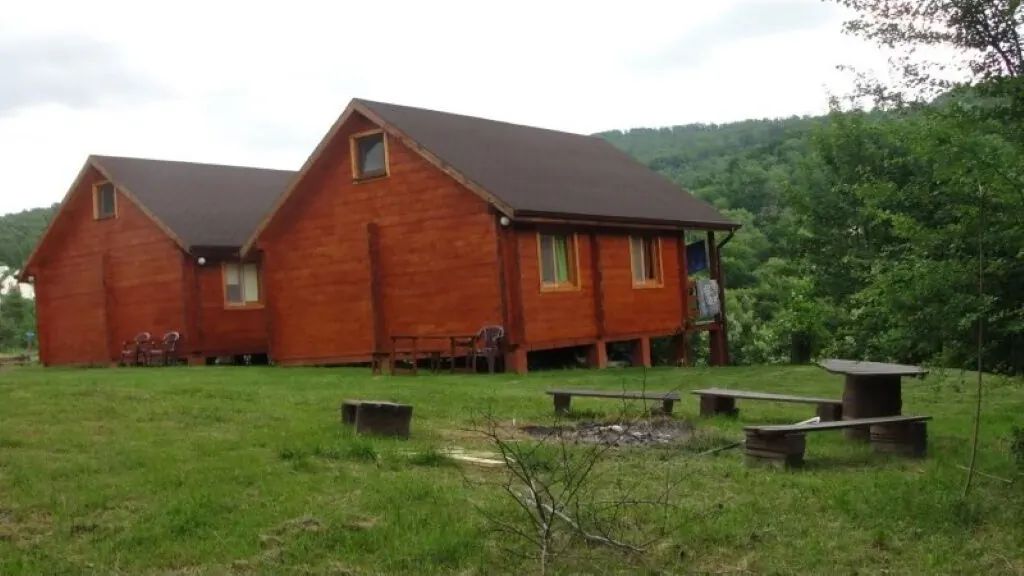 Chatki u Kasi Solina (1)