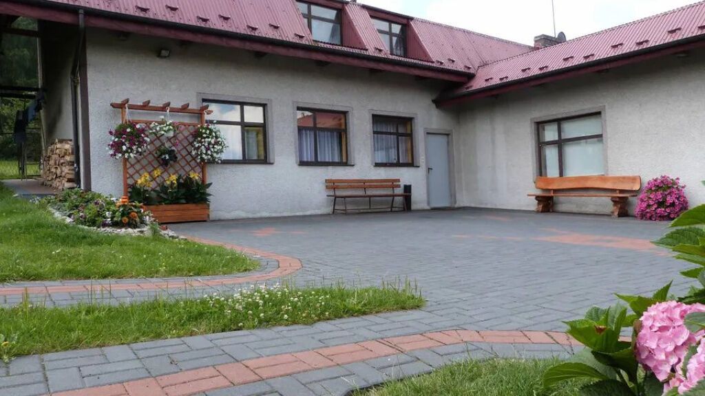 Pokoje do wynajęcia Pod Dobrą (1)