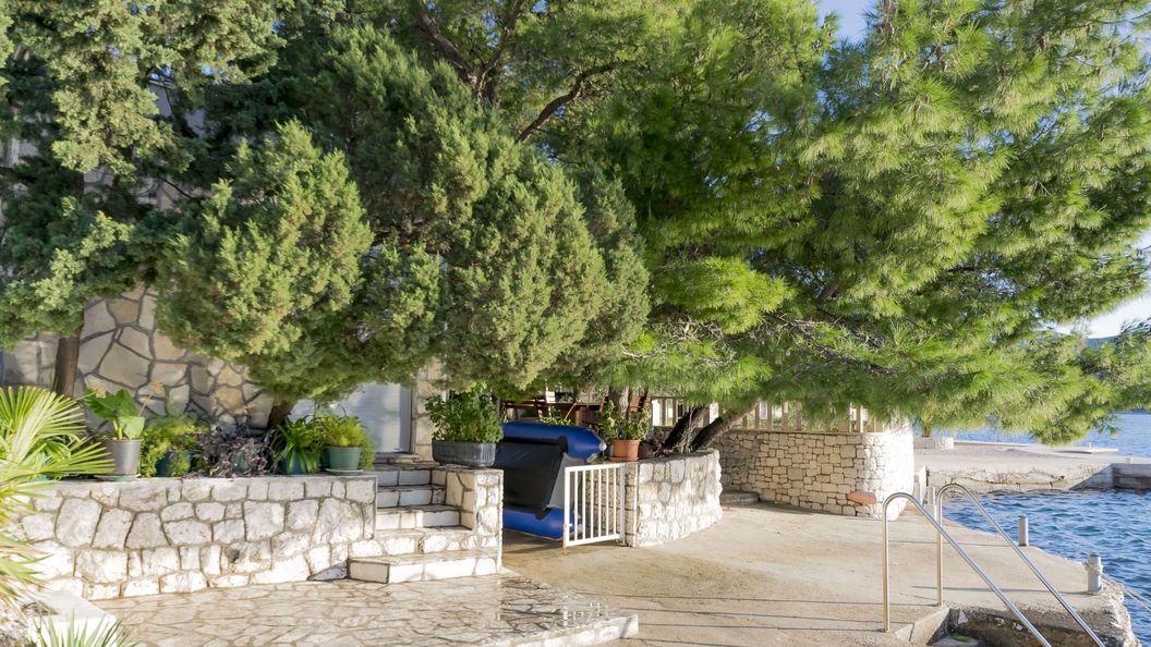 Apartments Alice seafront Klek (1)