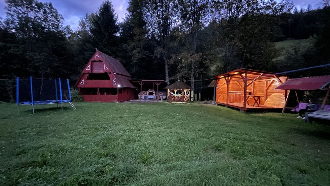 Cabana Paltini Poiana Vadului (1)