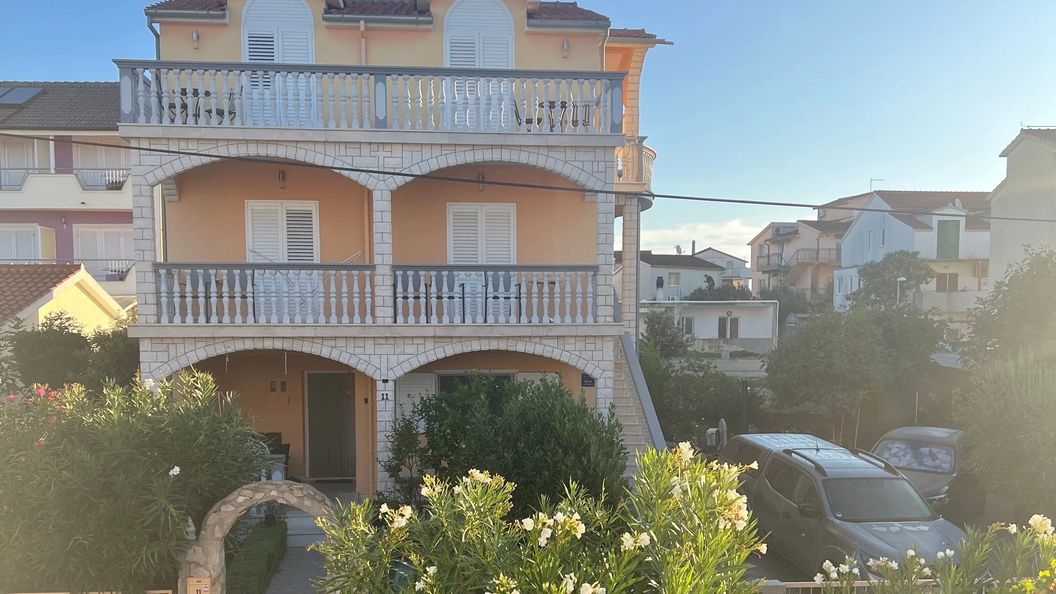 Apartmanok Gyermekes Családok Részére Vodice - 24913 (1)