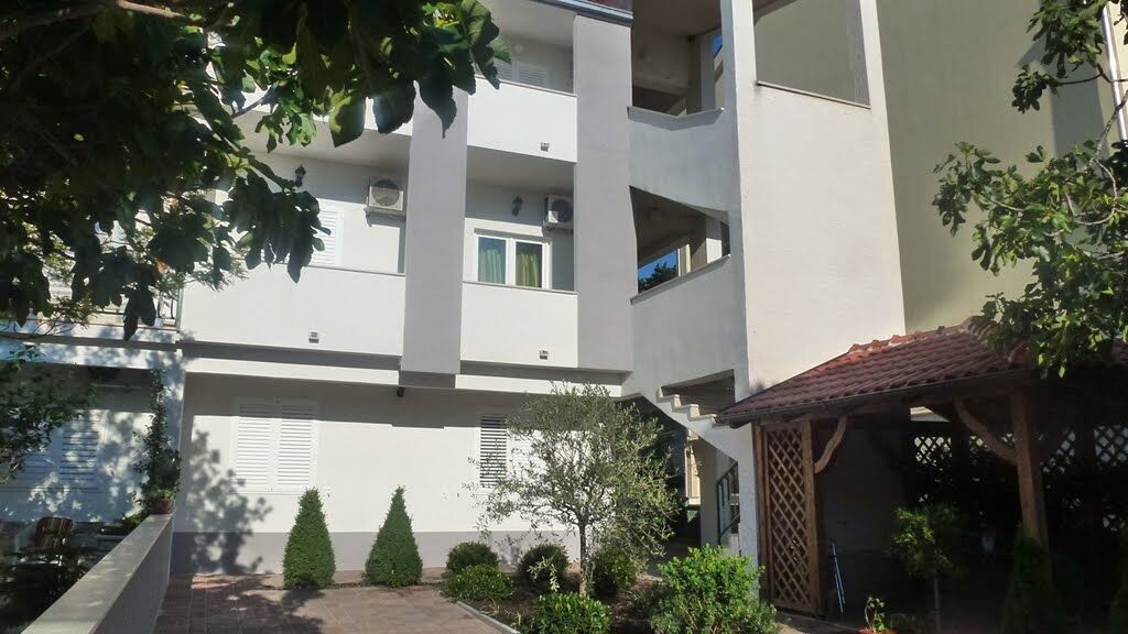 Apartment Palma Baska Voda (1)