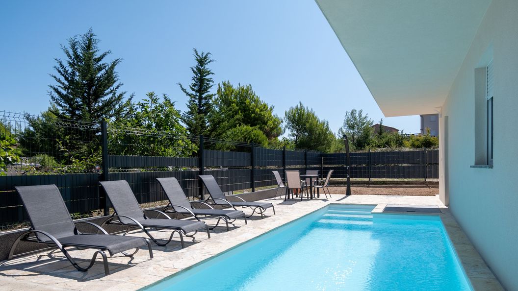 Apartmanok Családok Részére Medencével Vir - Lozice, Vir - 24328 Vir - Lozice (1)