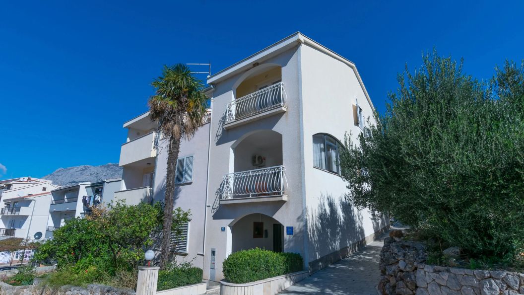 Apartments Zoran Podgora (1)