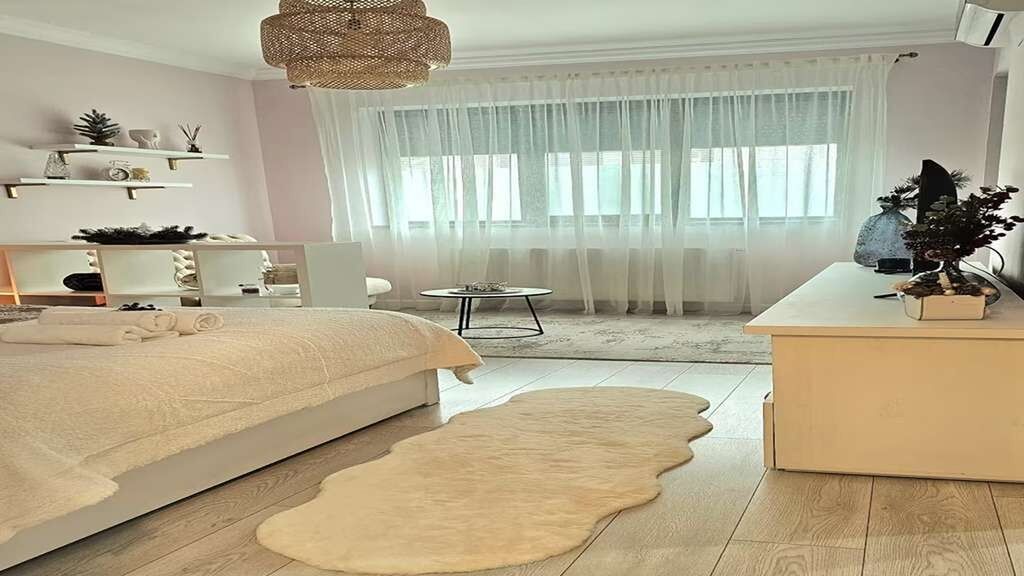 Studio Superb Politehnica 2 București (1)