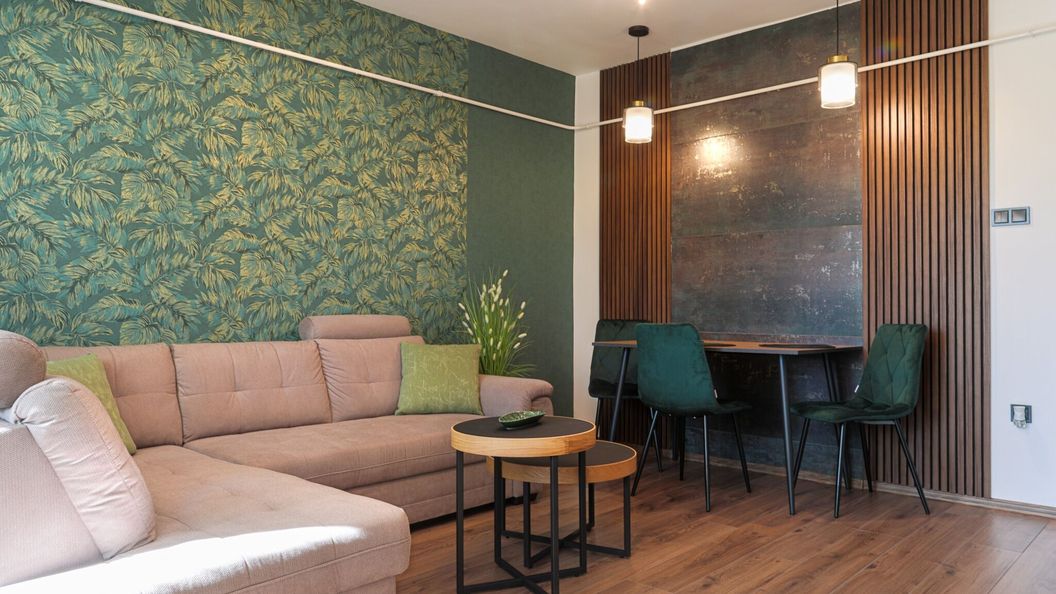 Green Palm Apartment Makó (1)