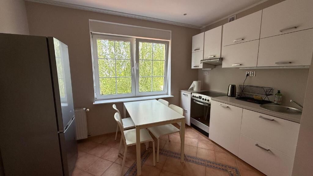 Pokoje na ul. Bułhakova Poznań (1)