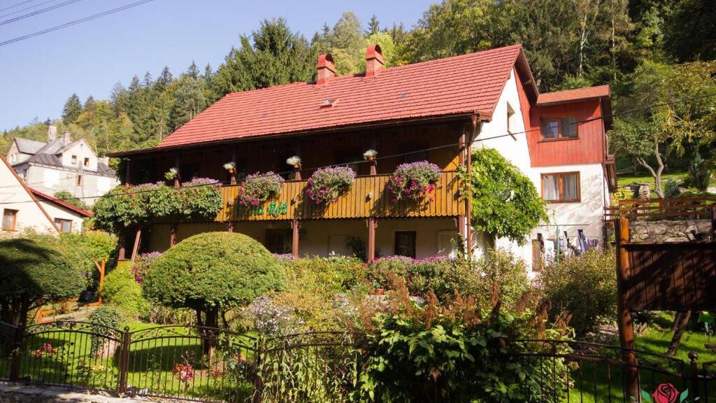 Willa Róż w Międzygórzu (1)