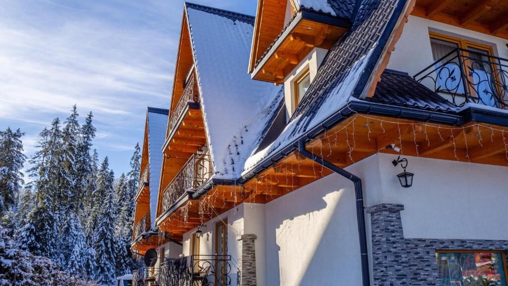 Willa Pod Reglami Małe Ciche (1)