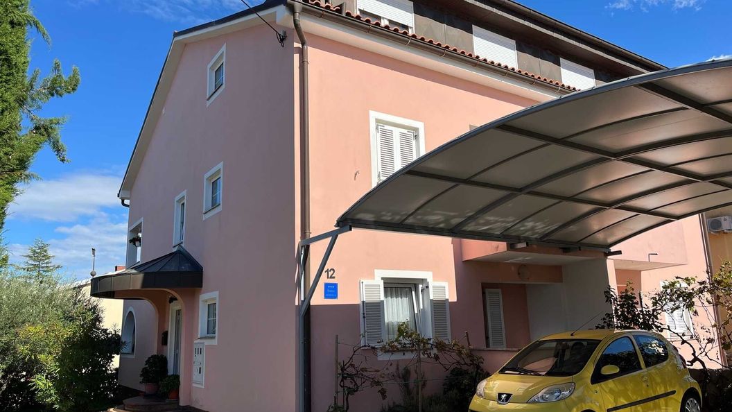 Apartmanok Parkolóhellyel Vantacici, Krk - 24991 Vantačići (1)