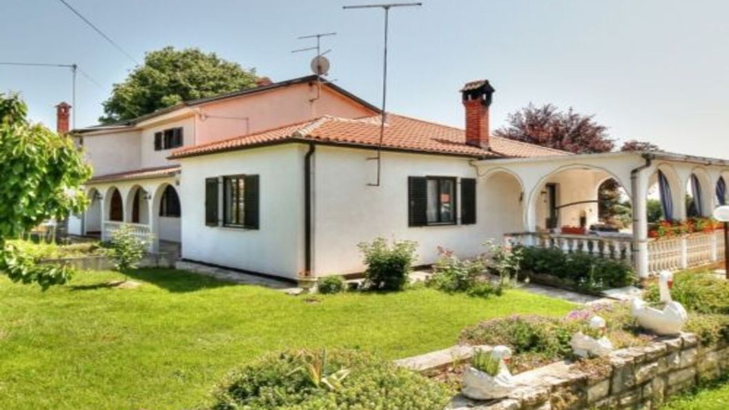 Soba za dvoje Paradinović Zambratija (1)