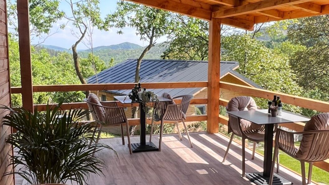 Tinutul Luanei Village&Glamping Bozioru (1)