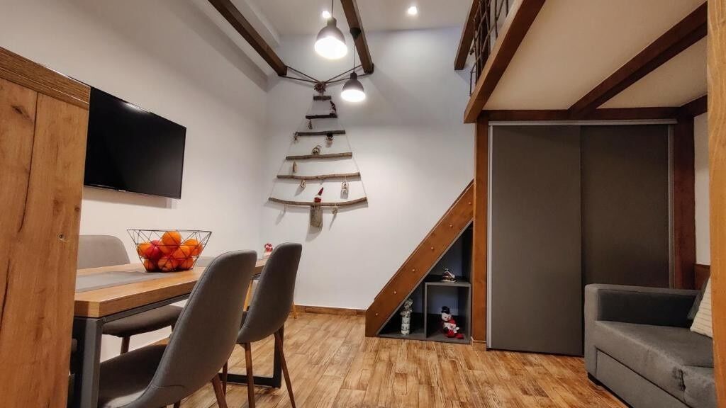 Colfly Studios Brașov (1)